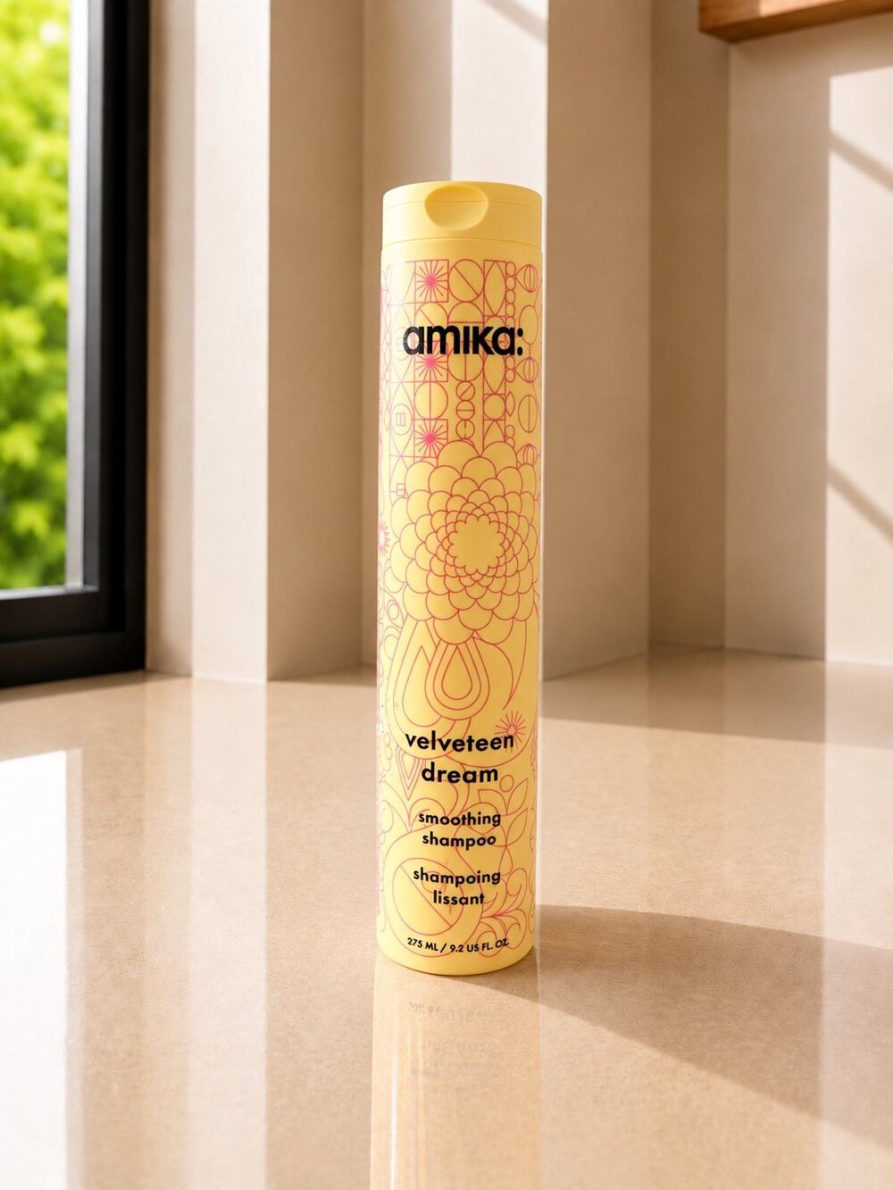 $28 New amika Velveteen Dream Smoothing Shampoo 9.2 oz Anti-Frizz